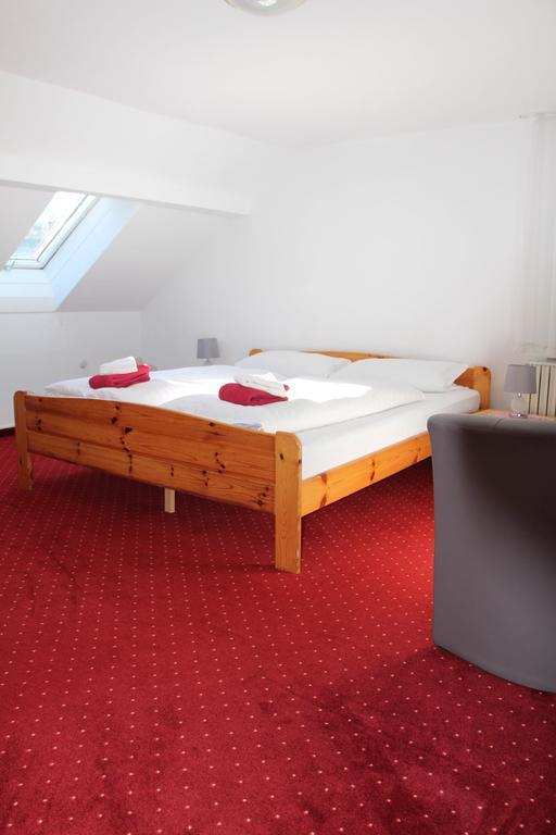 Romantic-Pension Albrecht - Since 1901 Hohenschwangau Quarto foto
